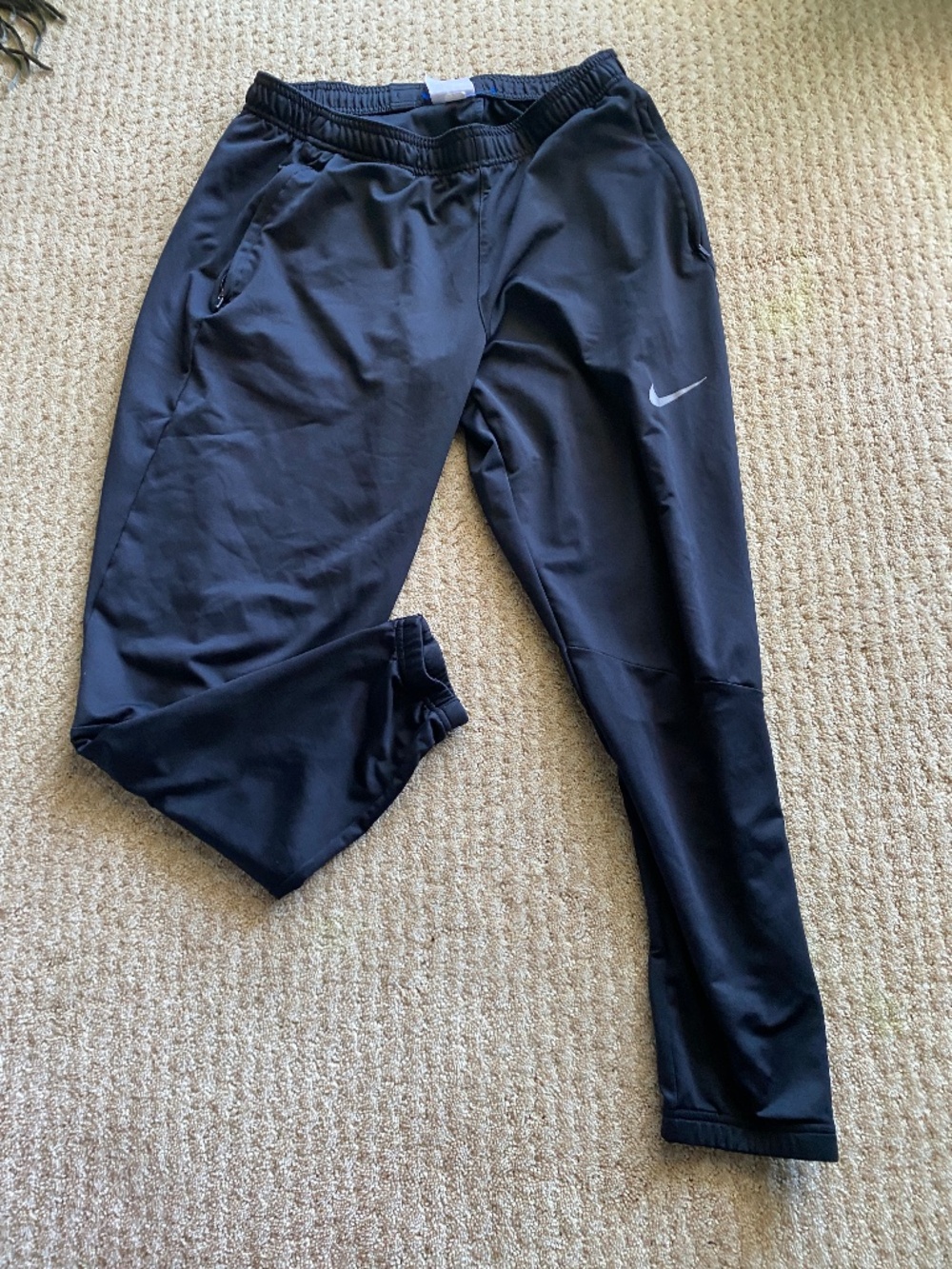 Nike DB4107-010 Essential Men's Running Pants Black Size M